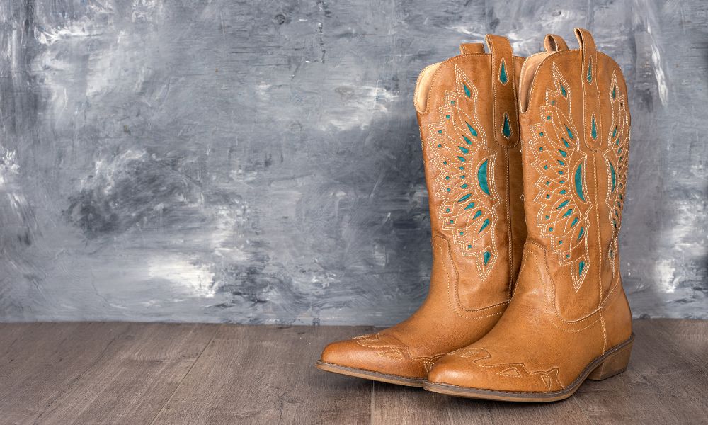 How to Wear Cowboy Boots in the Office Like a Professional - Fort